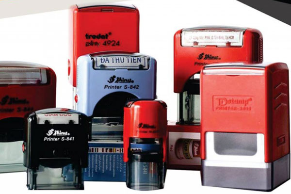 khắc con dấu đóng lên gỗ hải phòng