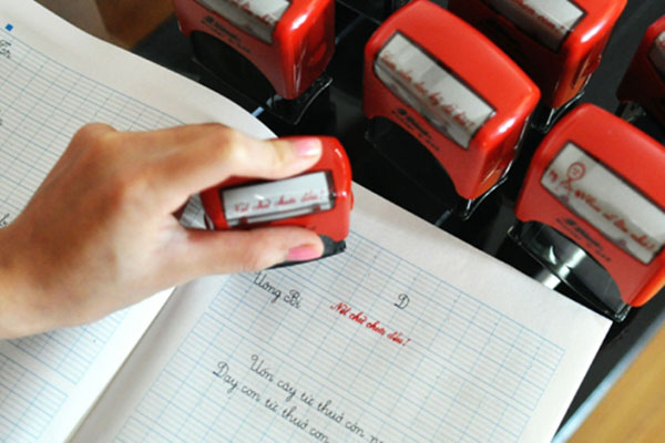 làm con dấu ở hồng bàng