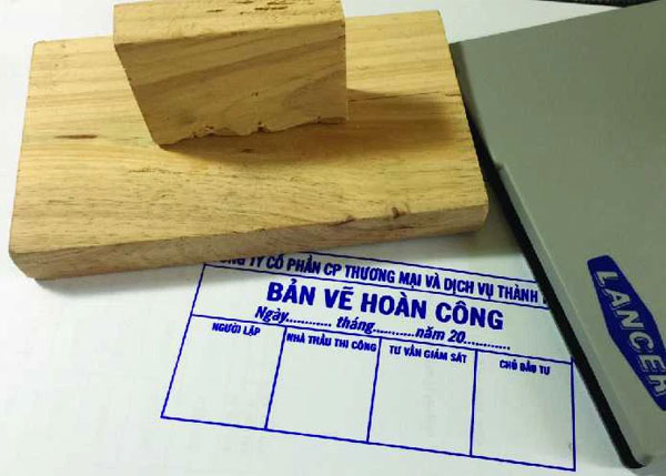 nên sử dụng con dấu hoàn công liền mực hay chấm mực