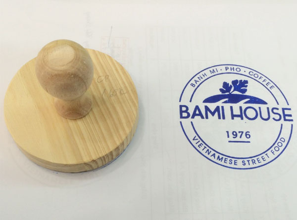 Sự khác nhau giữa khắc dấu liền mực và chấm mực