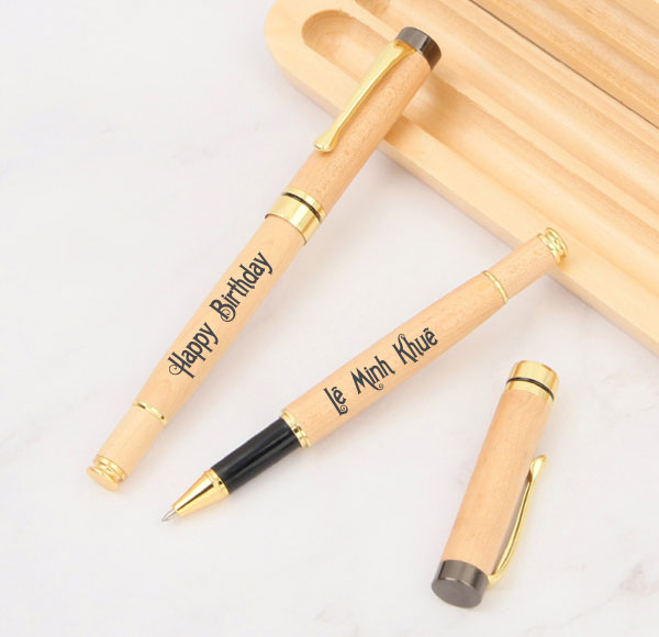 khắc bút gỗ ở hải phòng