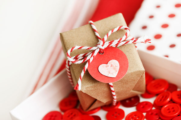 gợi ý quà tặng valentine trắng 14/3